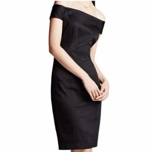 NWT Adrianna Pappell boat neck body on dress with silver zipper